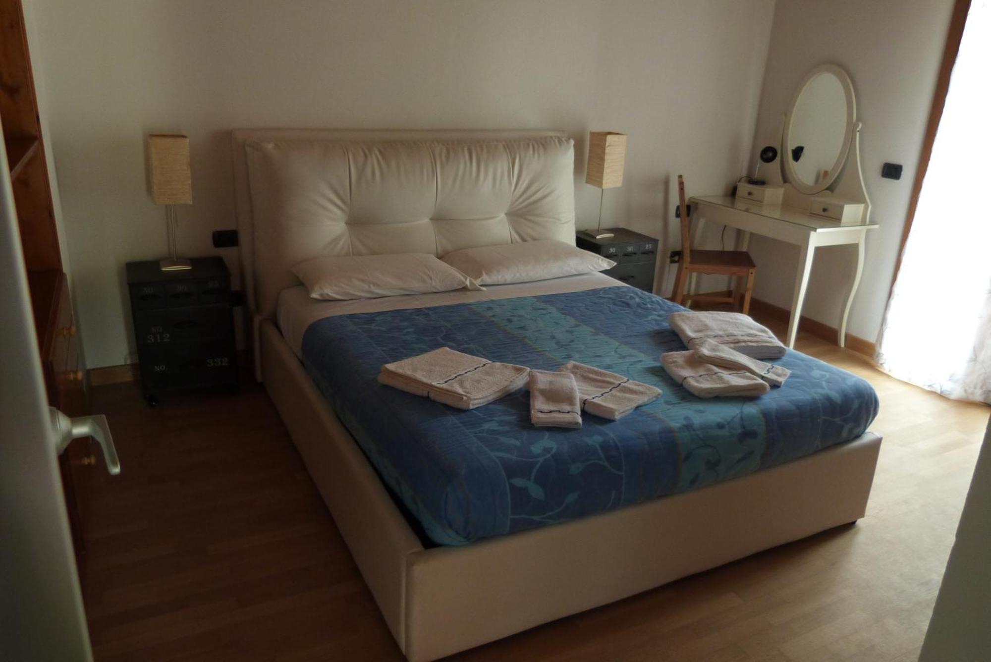 Bed and Breakfast Giardino Tra I Laghi Сан-Феделе-Інтельві Екстер'єр фото